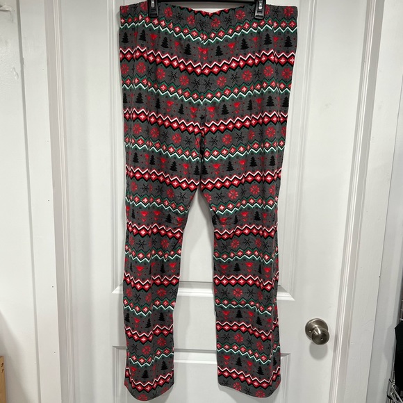 Women’s Christmas Pajamas - Picture 7 of 12